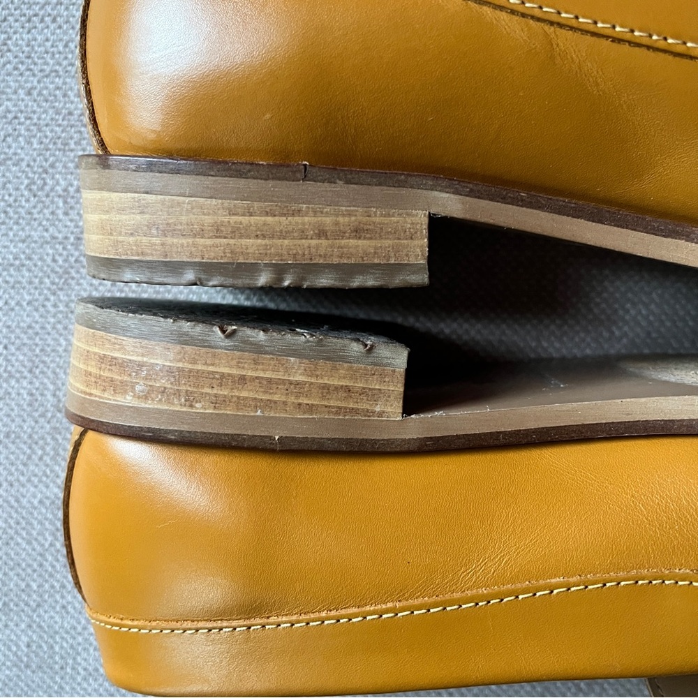 Everlane Modern Loafer Size 8, 8.5 Mustard Yellow (fit narrow) - Picture 7 of 10